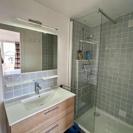 à Foncillon - 2 - Proche - Fr-1-494-219 *